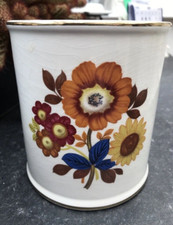 PRICE KENSINGTON POTTERY Plant Pot Floral 1980s
