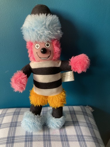 Vintage bertie bassett plush - bertie,