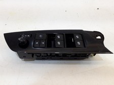 GENUINE 2017 TOYOTA PRIUS  84040-47080 FRONT RIGHT WINDOW SWITCHES & MIRROR 
