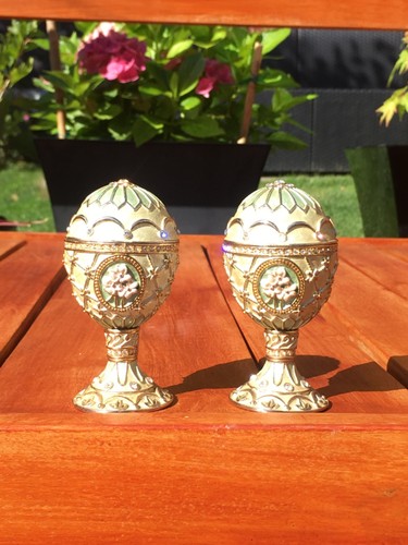 Vintage faberge eggs - x2, design