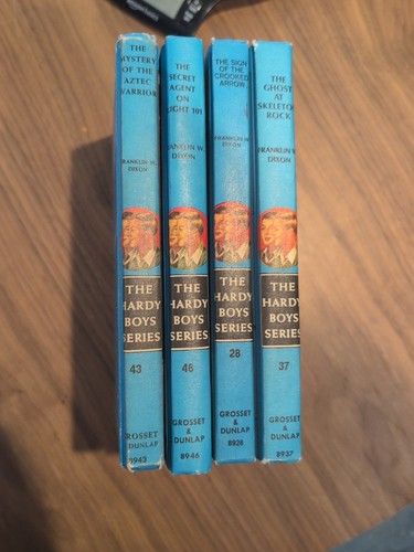 Vintage hardy boys blue - 4,