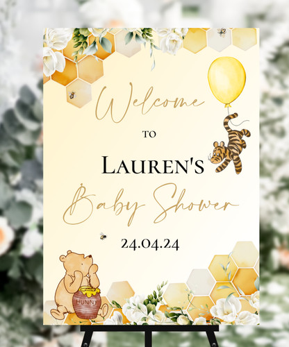 Personalised winnie the pooh - winnie,