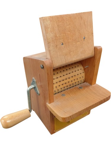 Cantoni wooden manual - wooden,