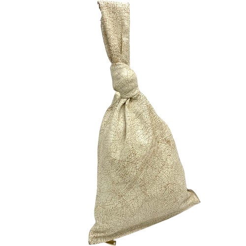 Bottega veneta twist - bottega, clutch