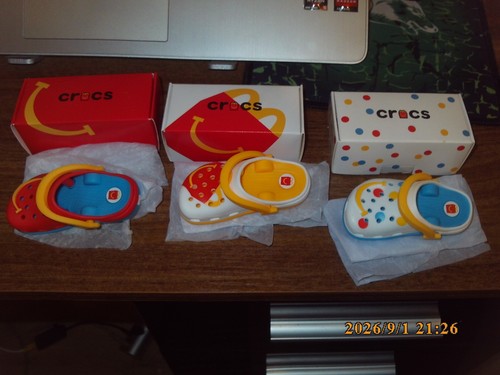Different mcdonalds croc - 3,