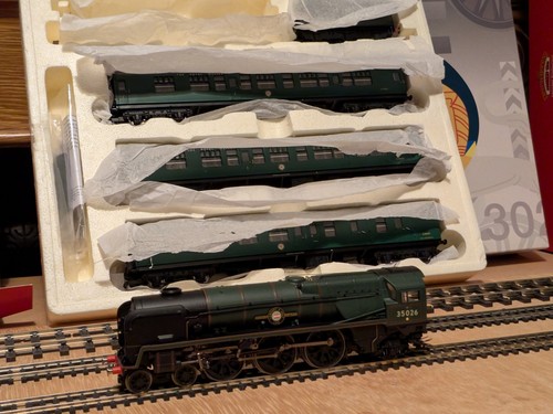 Hornby the royal - hornby, train