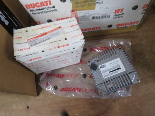 Ducati 900ss engine - 900ss,