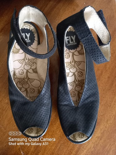 Fly london black yala perf - fly,