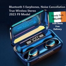 2-1 Power bank & Wireless Bluetooth Headphones Earphones Earbuds pods