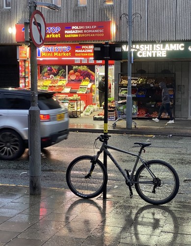 Carrera valour mountain bike - carrera,