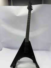 Freshman FE6BK - V Shape