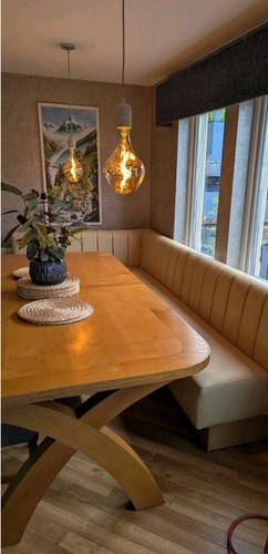 Corner dinning bench fixed - corner,