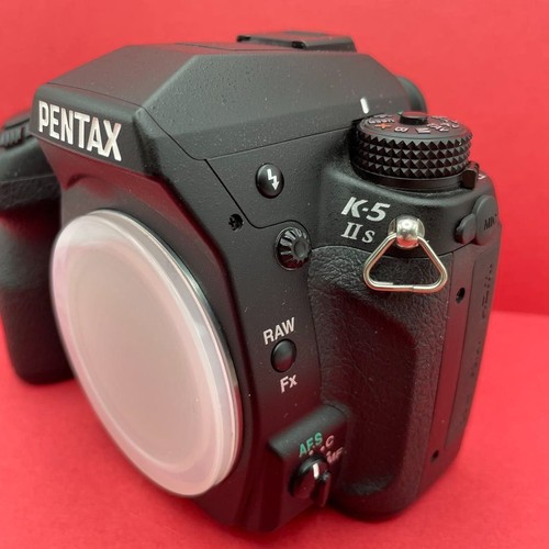 Pentax iis black digital - k-5,