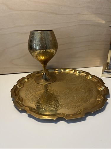 Vintage gold toned brass - gold, toned/brass