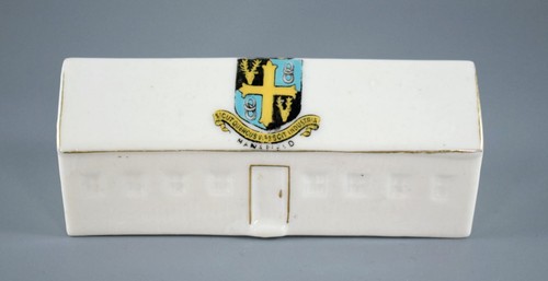 Antique crested ware ww1 - crested, swan
