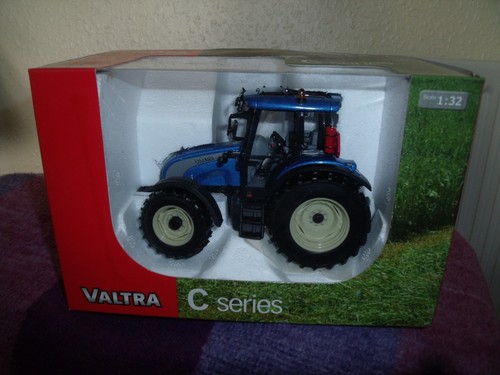 Valtra series 32 scale - c,