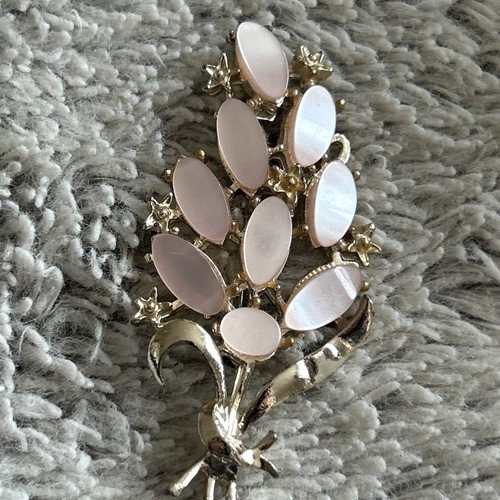 Vintage brooch pink - vintage,