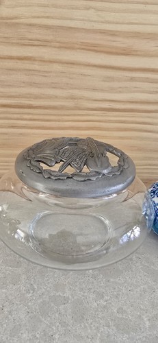 Vintage 1991 seagull - vintage,