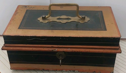 Vintage british metal - vintage, box