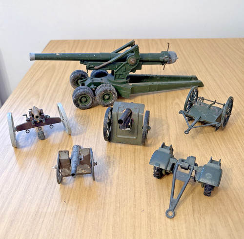 Zp168 collection of britains - ,