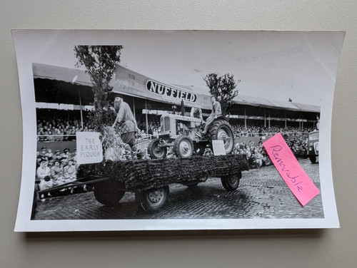 Old photo trailer nuffield - trailer,