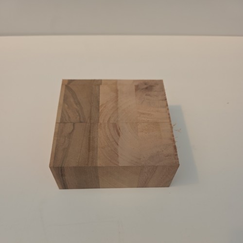 Walnut end grain - end, turning