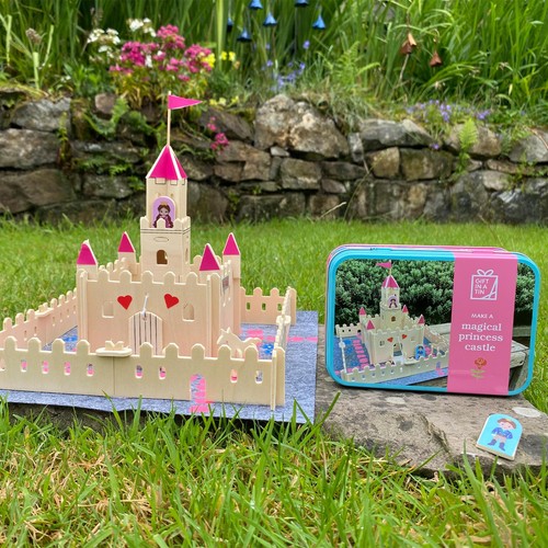 Apples pears build gift - build,