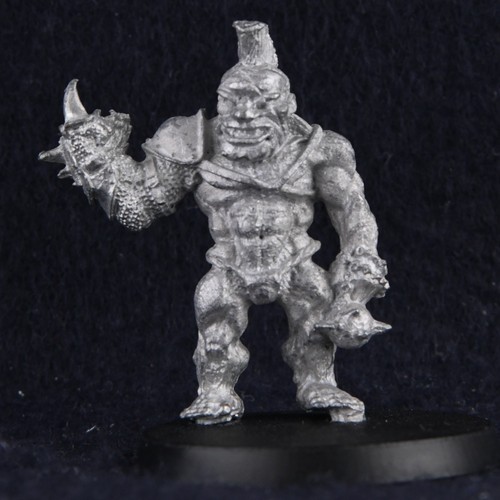 Giant ogre gladiator c23 metal - ogre,