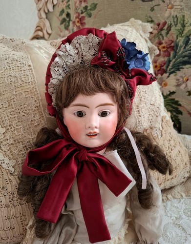 Silk bonnet for antique - silk,