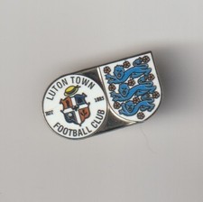 LUTON TOWN F.C . Club Crest with 3 Lions Enamel Badge FREE POST UK