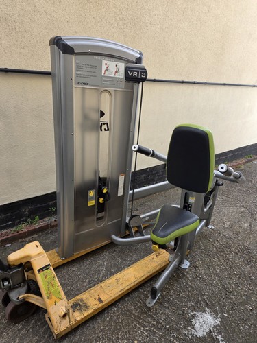 Cybex vr3 tricep dip machine - cybex,