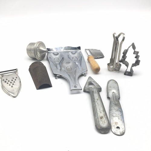 Vtg kitchen utensils - utensils, mixed