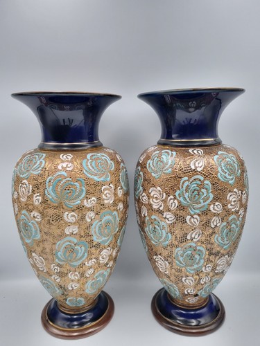 Pair royal doulton slaters - pair,