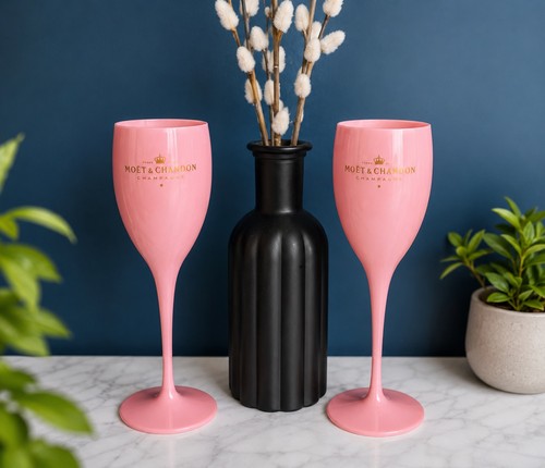 Moët chandon pink - &, champagne