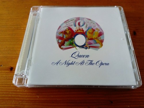 Queen night the opera - queen,