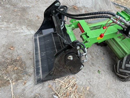 Hydraulic 4in1 bucket - 1m,