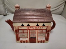 Roy's Rolls Teapot Coronation