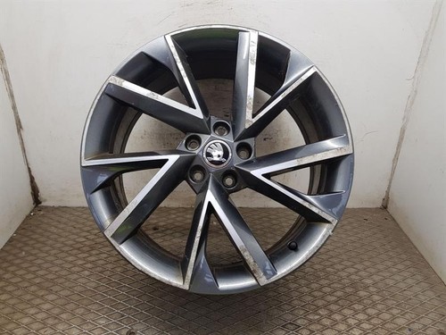 2015 2024 mk3 - superb, 19"
