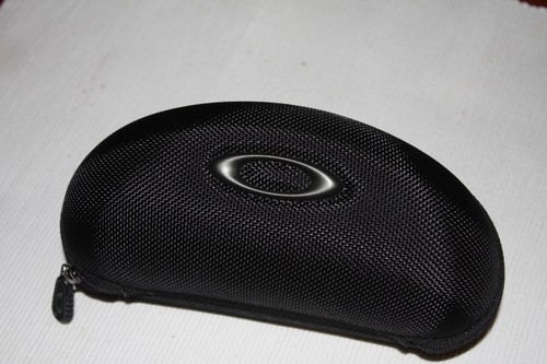 Oakley vault semi hard - semi,