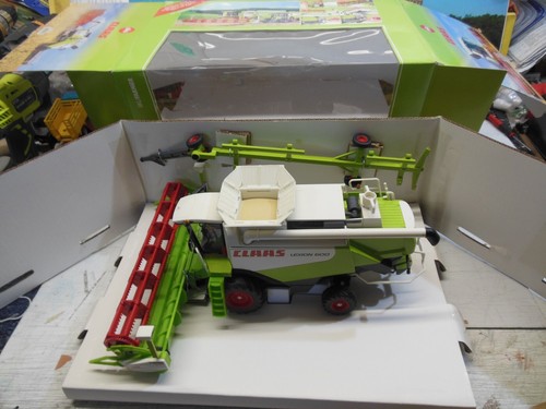 Siku claas lexion - siku.1:32.claas,
