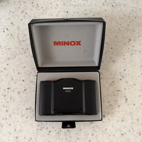 Minox 35mm film camera - 35,