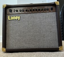laney acoustic amplifierLA30C