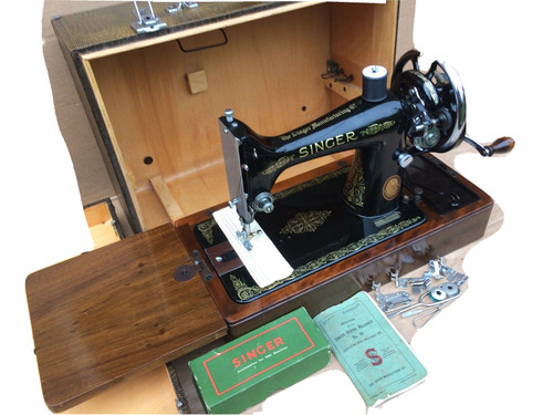 Beautiful vintage singer - beautiful, 99