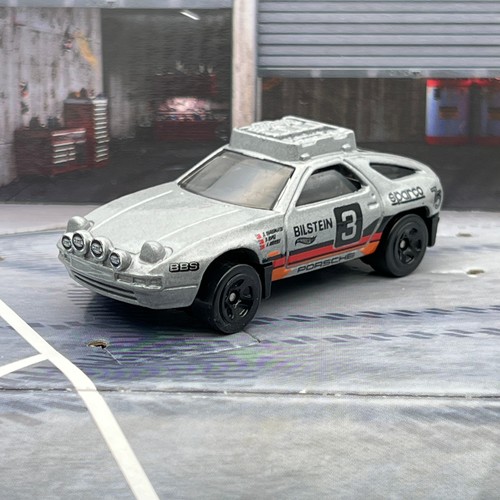 Hot wheels porsche 928s - hot,