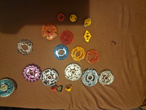 Tomy beyblade metal plastic - beyblade,