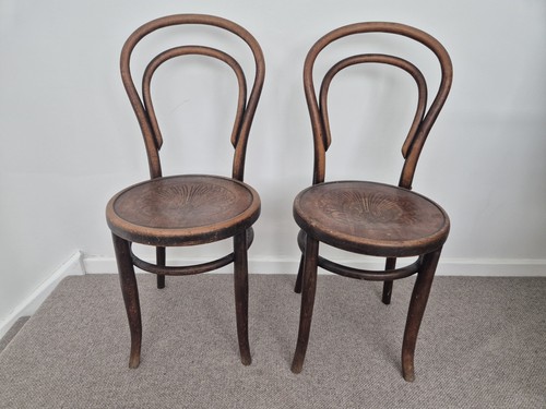 Bentwood chairs j - 2,