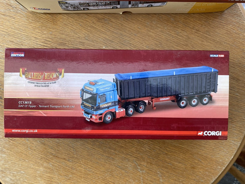 Corgi hauliers renown - renown, 1:50