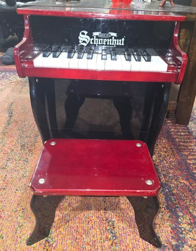 Key antique schoenhut - key!,
