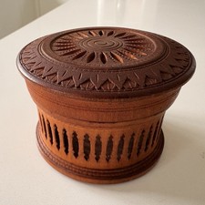 “Cricket Cage”, Trinket