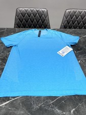 Lululemon Metal Vent Tech